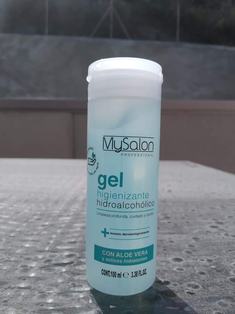 Gel hidroalcohólico con Aloe Vera